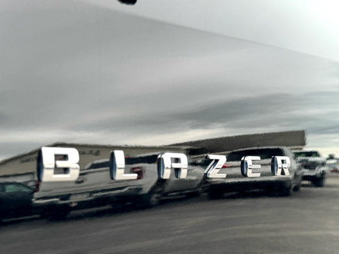 Used 2025 Chevrolet Blazer LT image 9