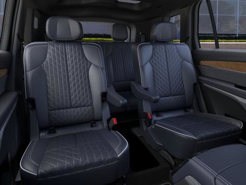 New 2026 Cadillac Vistiq Premium Luxury image 17