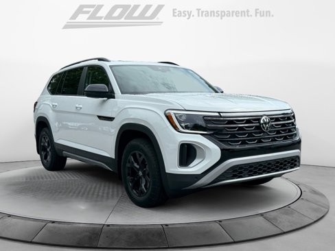 New 2025 Volkswagen Atlas Peak Edition SE image 1