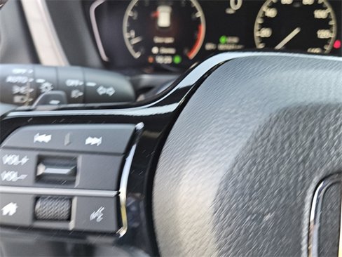 Used 2025 Honda Pilot TrailSport image 31