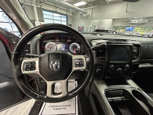 Used 2018 RAM 2500 Laramie w/ Sport Appearance Group image 9