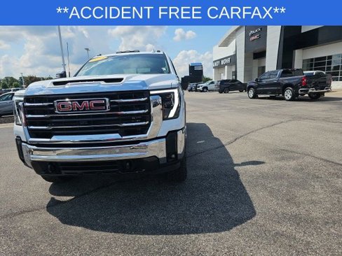 Used 2024 GMC Sierra 3500 SLT w/ SLT Premium Package image 7
