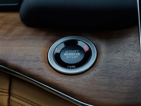 New 2025 Jeep Grand Cherokee Summit image 35