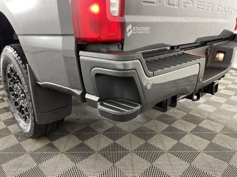 New 2026 Ford F250 XLT w/ XLT Premium Package image 6