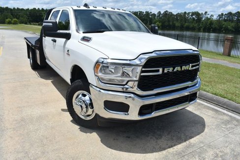 Used 2023 RAM 3500 Tradesman w/ Chrome Appearance Group image 2