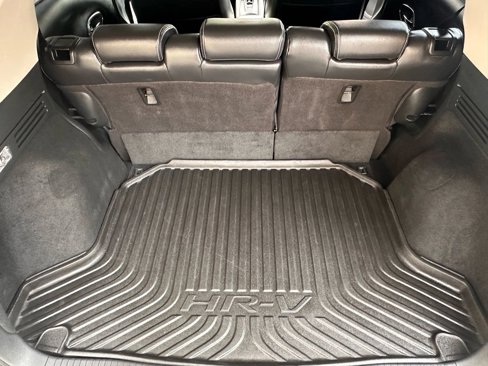 Used 2017 Honda HR-V EX image 19