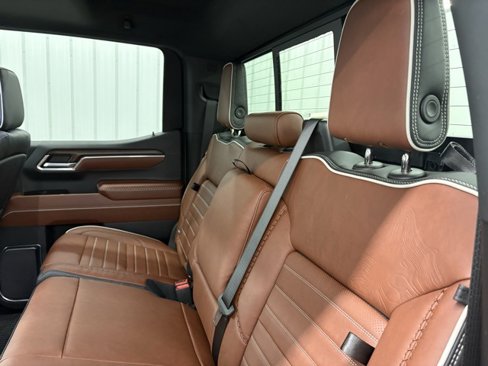 New 2025 GMC Sierra 1500 Denali Ultimate image 10
