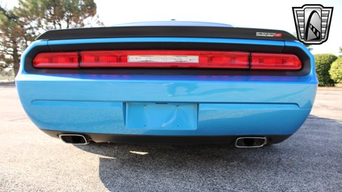 Used 2010 Dodge Challenger SRT8 w/ SRT Option Group II image 8