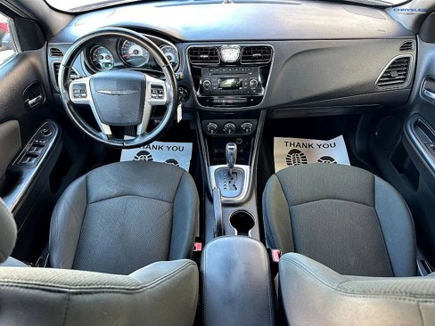 Used 2012 Chrysler 200 Touring image 9