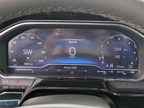 Used 2025 Chevrolet Silverado 1500 LT image 17
