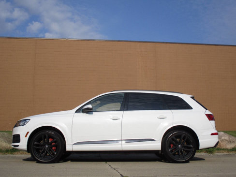 Used 2017 Audi Q7 3.0T Prestige w/ Prestige Package image 4