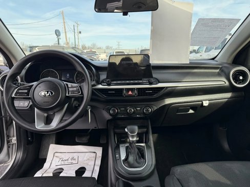 Used 2021 Kia Forte LXS image 7