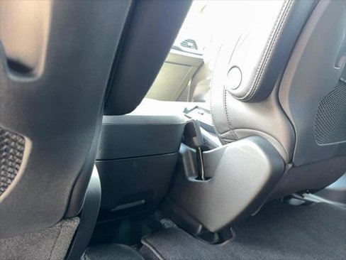 New 2025 Chrysler Voyager LX image 13