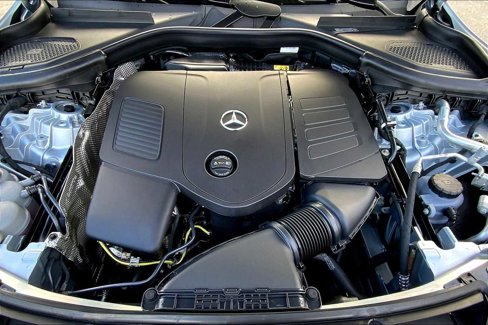 Used 2025 Mercedes-Benz GLC 300 4MATIC image 19