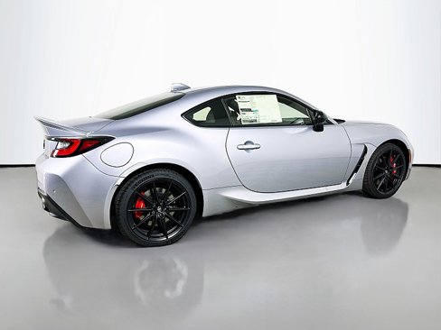 New 2025 Toyota GR86 Premium image 6