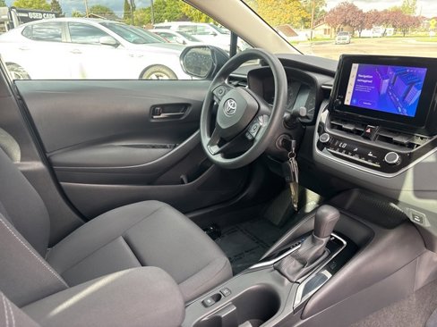 Used 2023 Toyota Corolla LE image 11