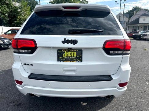 Used 2015 Jeep Grand Cherokee Altitude image 5