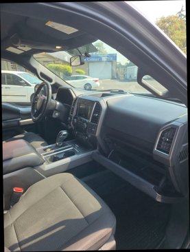 Used 2016 Ford F150 XLT w/ Equipment Group 302A Luxury image 35