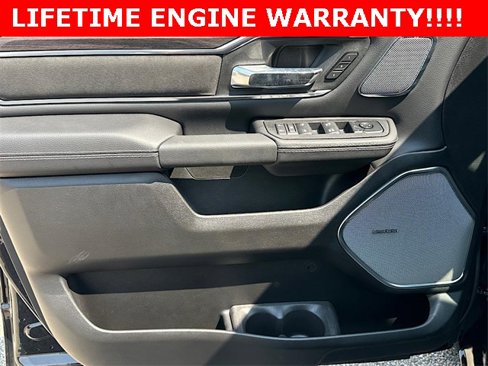 New 2026 RAM 1500 Laramie w/ Night Edition image 14