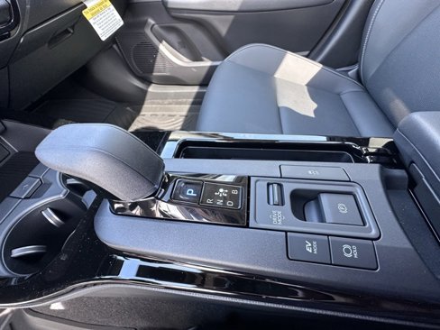 New 2026 Toyota Prius XLE image 33
