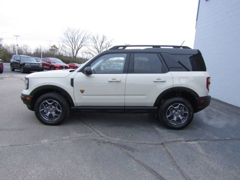 Used 2024 Ford Bronco Sport Badlands w/ Premium Package image 2