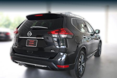 Used 2018 Nissan Rogue SL image 10
