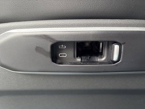 New 2026 BMW X5 xDrive40i w/ M Sport Package image 19