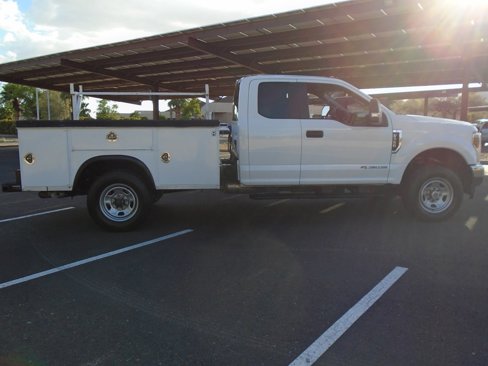 Used 2019 Ford F350 XL w/ XL Value Package image 5