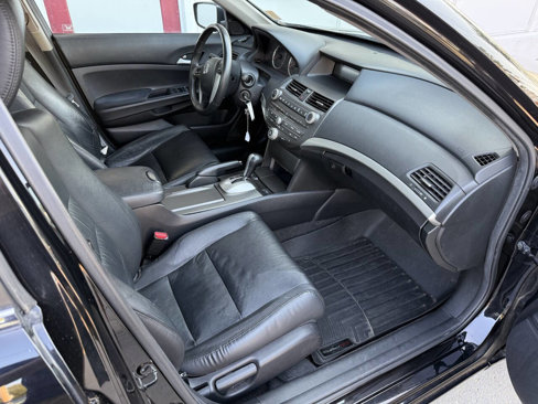 Used 2011 Honda Accord SE image 9