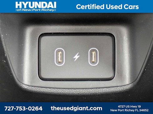 Certified 2025 Hyundai Elantra Sport image 14