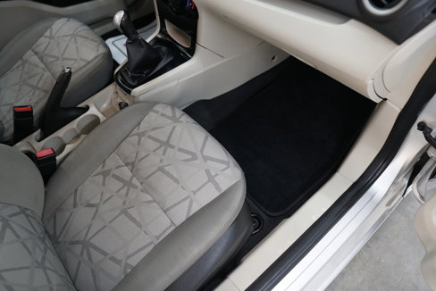 Used 2013 Ford Fiesta SE image 39