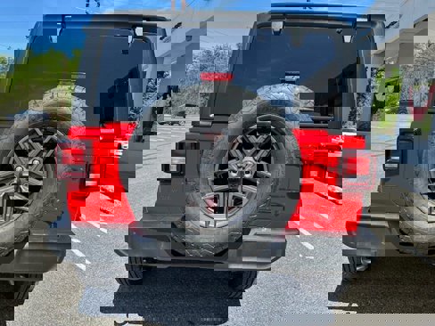 New 2024 Jeep Wrangler Unlimited Sport w/ Convenience Group image 7