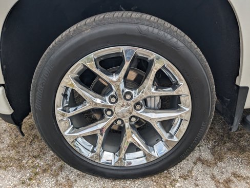 Used 2022 Chevrolet Silverado 1500 High Country image 10