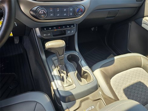 Used 2021 Chevrolet Colorado Z71 w/ Safety Package image 22