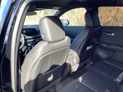 New 2025 Cadillac XT4 Sport w/ Cold Weather Package image 14
