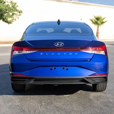 Used 2023 Hyundai Elantra SEL w/ Convenience Package image 6