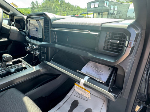 Used 2024 Ford F150 XLT image 32