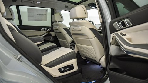 New 2026 BMW ALPINA XB7 image 19
