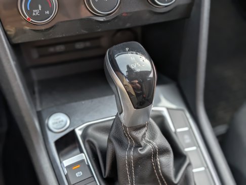 Used 2022 Volkswagen Tiguan S image 21
