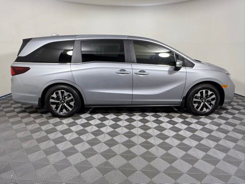 New 2026 Honda Odyssey EX-L image 7