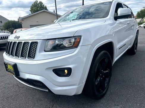 Used 2015 Jeep Grand Cherokee Altitude image 10