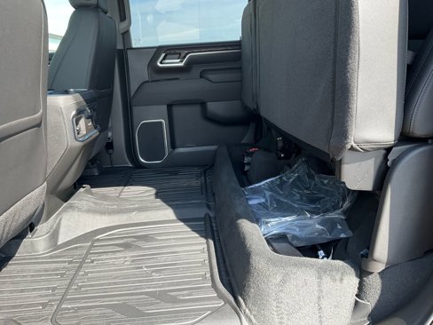 New 2026 GMC Sierra 3500 SLT image 23