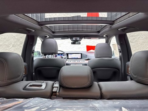 New 2025 Mercedes-Benz GLE 450e 4MATIC image 6