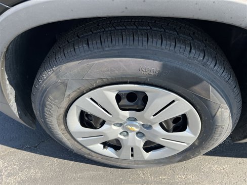 Certified 2019 Chevrolet Trax LS image 17
