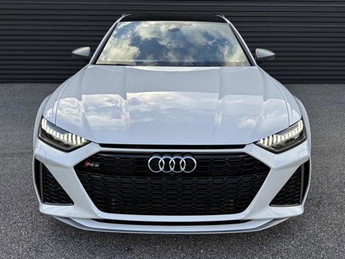 Used 2025 Audi RS 6 performance image 6