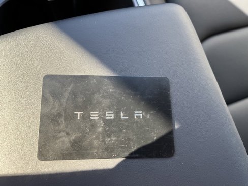 Used 2025 Tesla Model Y Performance image 41