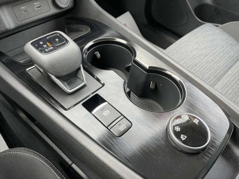 Certified 2023 Nissan Rogue SV image 31