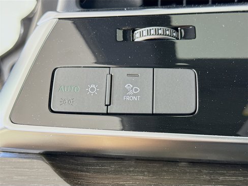 New 2025 Audi Q8 Premium Plus image 10