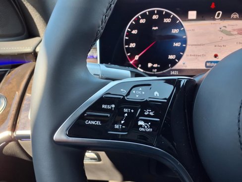New 2025 Mercedes-Benz S 580 4MATIC Sedan image 25