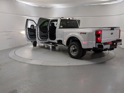 New 2026 Ford F350 XLT w/ 360-Degree Camera Package image 10